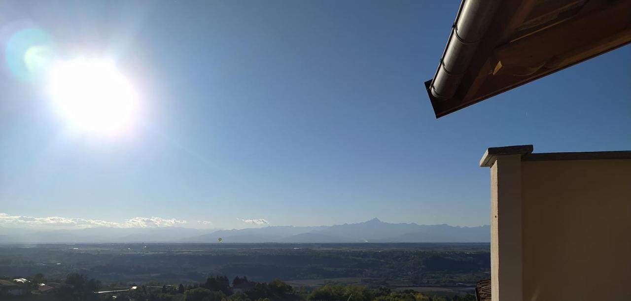 Casa Mantel Holiday Home Panoramic view in Langhe Novello Esterno foto
