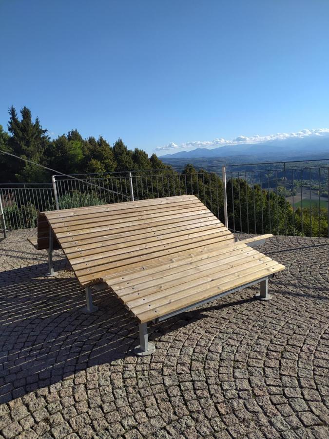 Casa Mantel Holiday Home Panoramic view in Langhe Novello Esterno foto