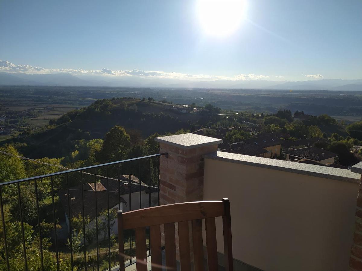 Casa Mantel Holiday Home Panoramic view in Langhe Novello Esterno foto