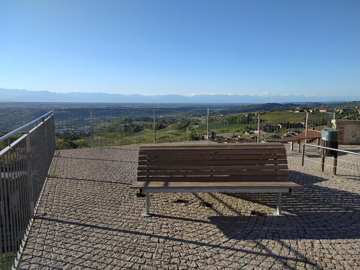 Casa Mantel Holiday Home Panoramic view in Langhe Novello Esterno foto