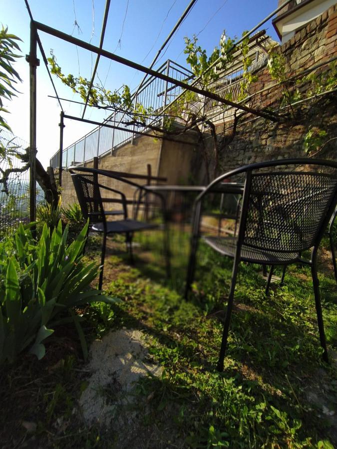 Casa Mantel Holiday Home Panoramic view in Langhe Novello Esterno foto